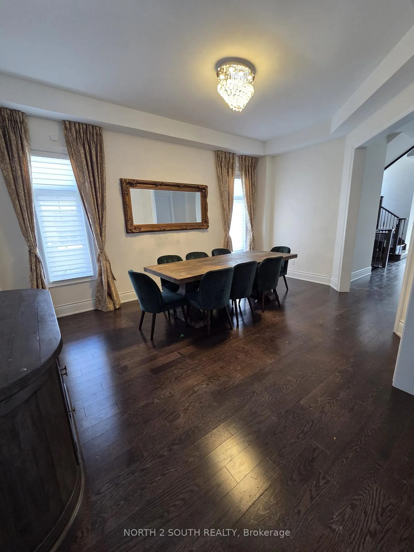 Photo 8 of Unit Upper, 34 Straw Cutter Gate, Vaughan, Patterson — HOMEH