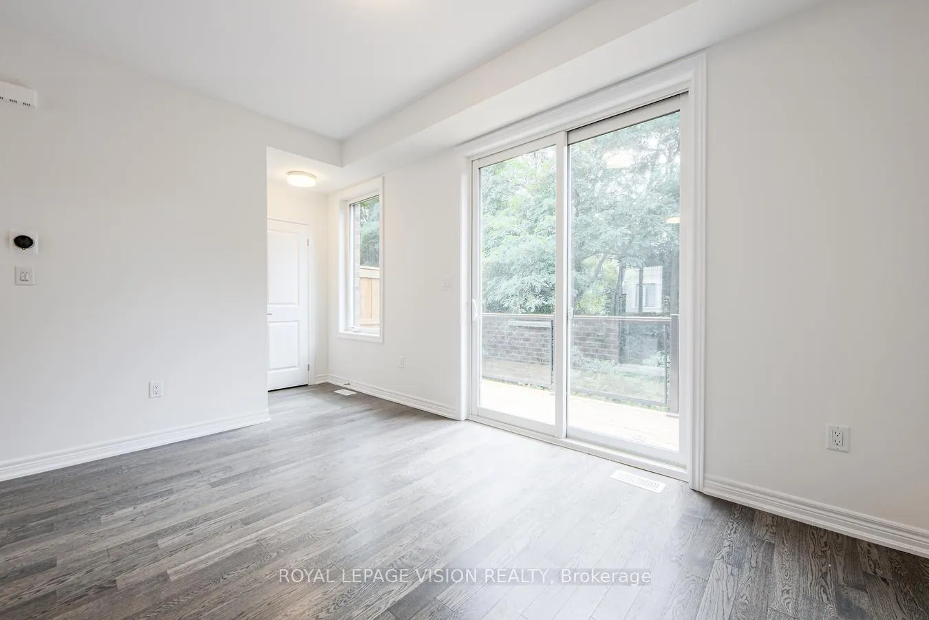 Photo 14 of 32 Folcroft Street, Brampton, Credit Valley — HOMEH