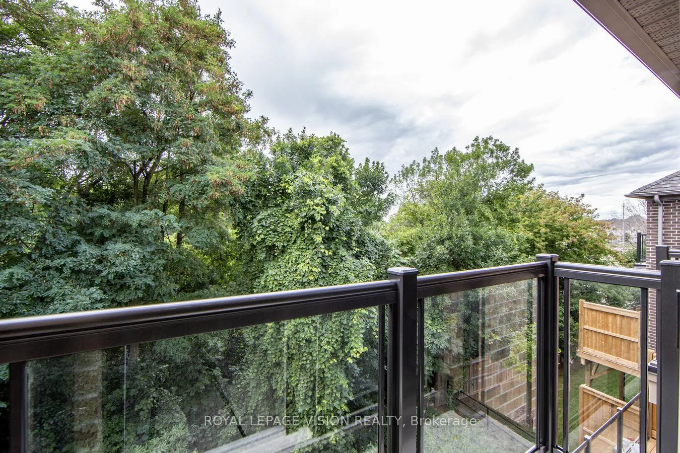 Photo 32 of 32 Folcroft Street, Brampton, Credit Valley — HOMEH