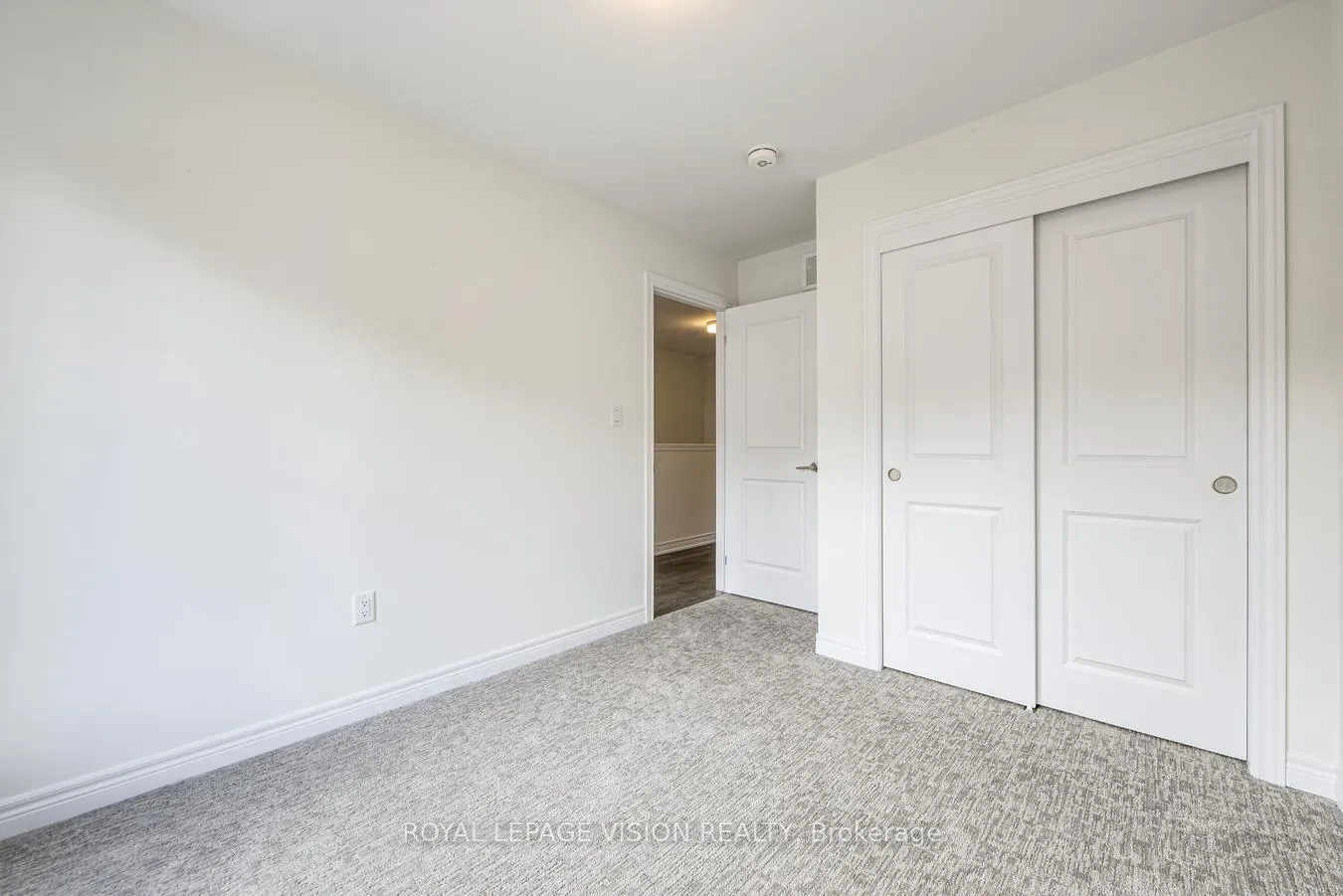 Photo 37 of 32 Folcroft Street, Brampton, Credit Valley — HOMEH
