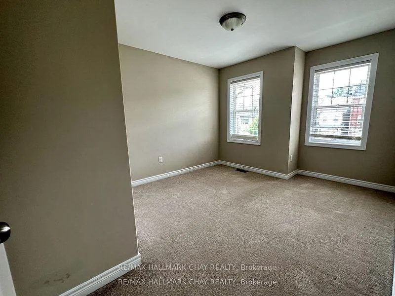 Photo 7 of 71 Pearl Drive, Orillia — HOMEH