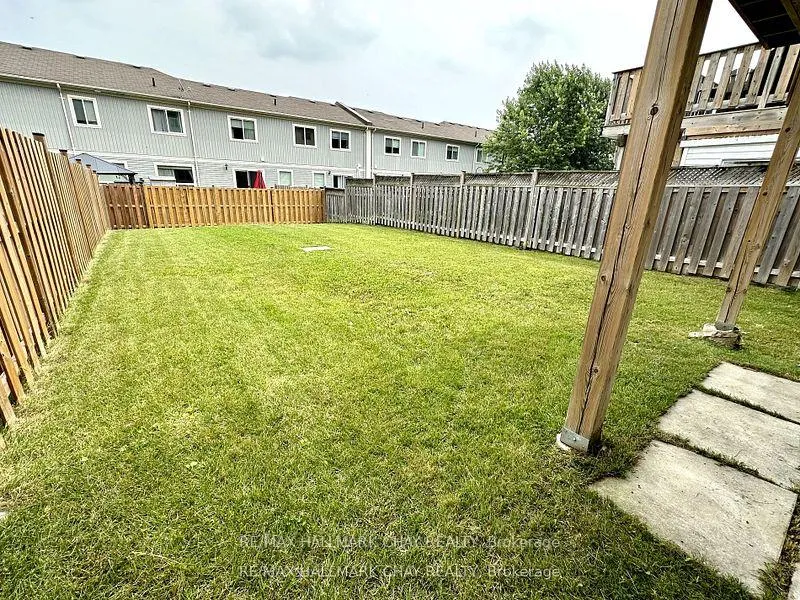 Photo 13 of 71 Pearl Drive, Orillia — HOMEH