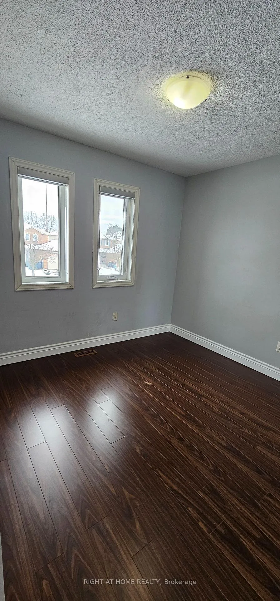 Photo 14 of Unit Main, 189 Timberlane Drive, Brampton, Fletcher's Creek South — HOMEH