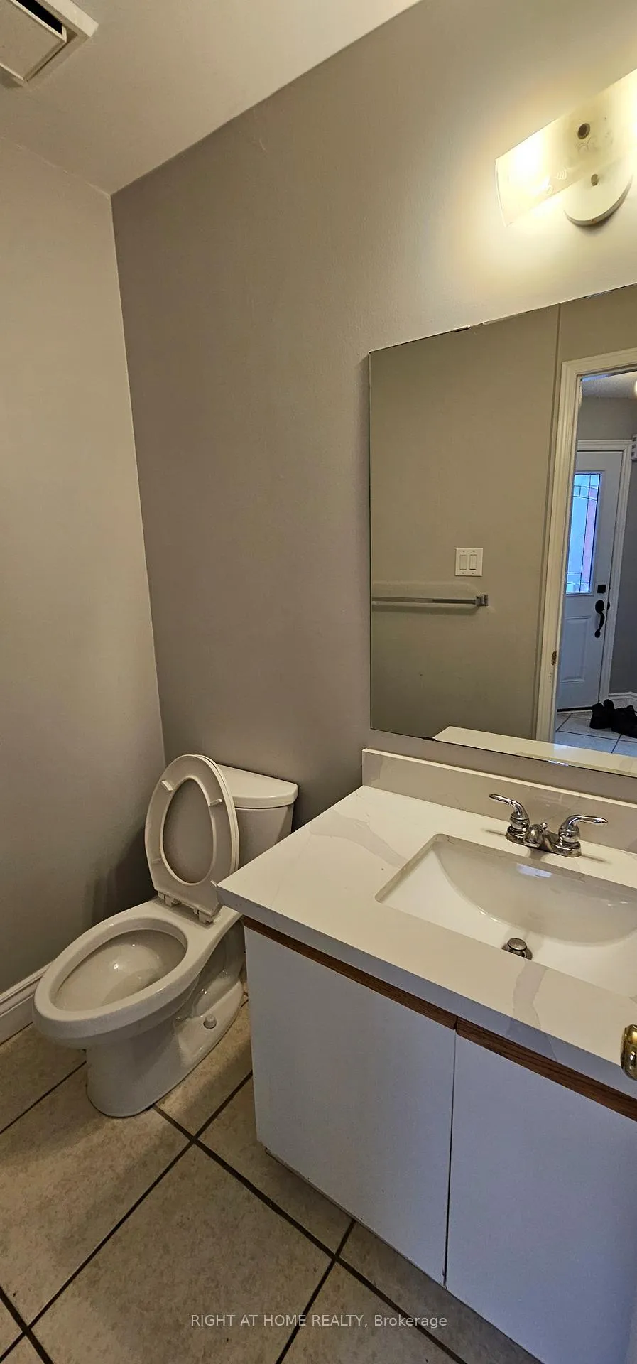 Photo 16 of Unit Main, 189 Timberlane Drive, Brampton, Fletcher's Creek South — HOMEH