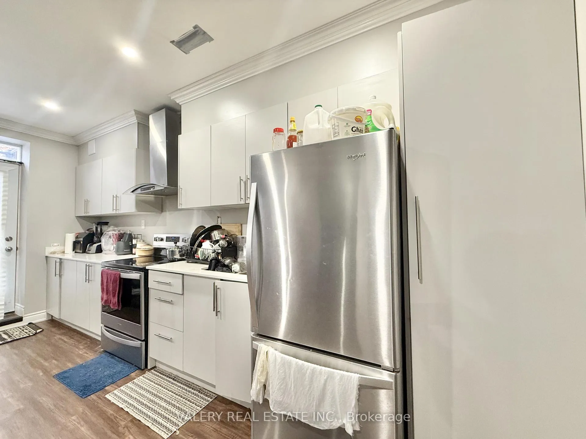 Photo 6 of 15 Perkins Drive, Brampton, Northwest Sandalwood Parkway — HOMEH
