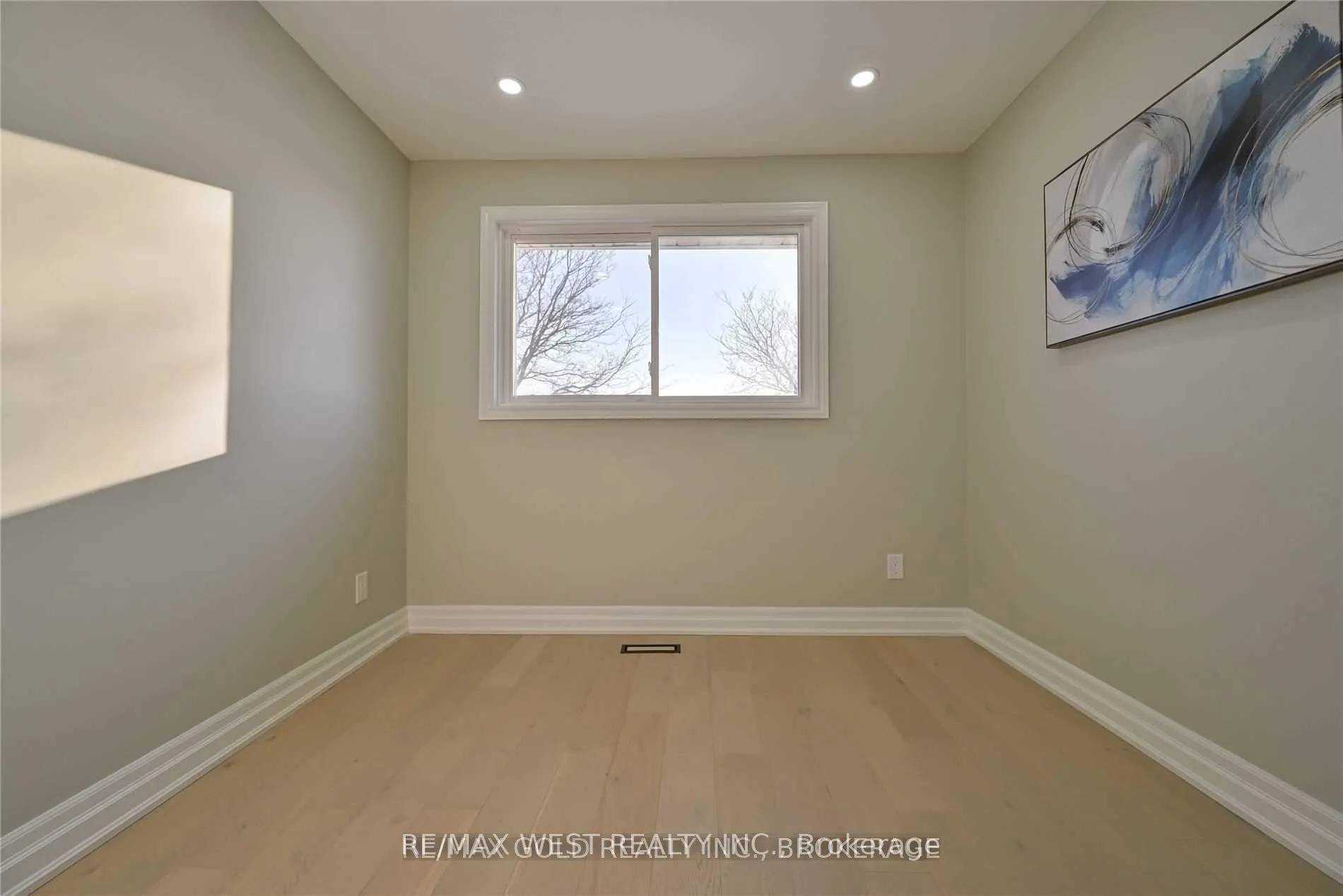 Photo 26 of 48 Regentview Drive, Brampton, Heart Lake East — HOMEH