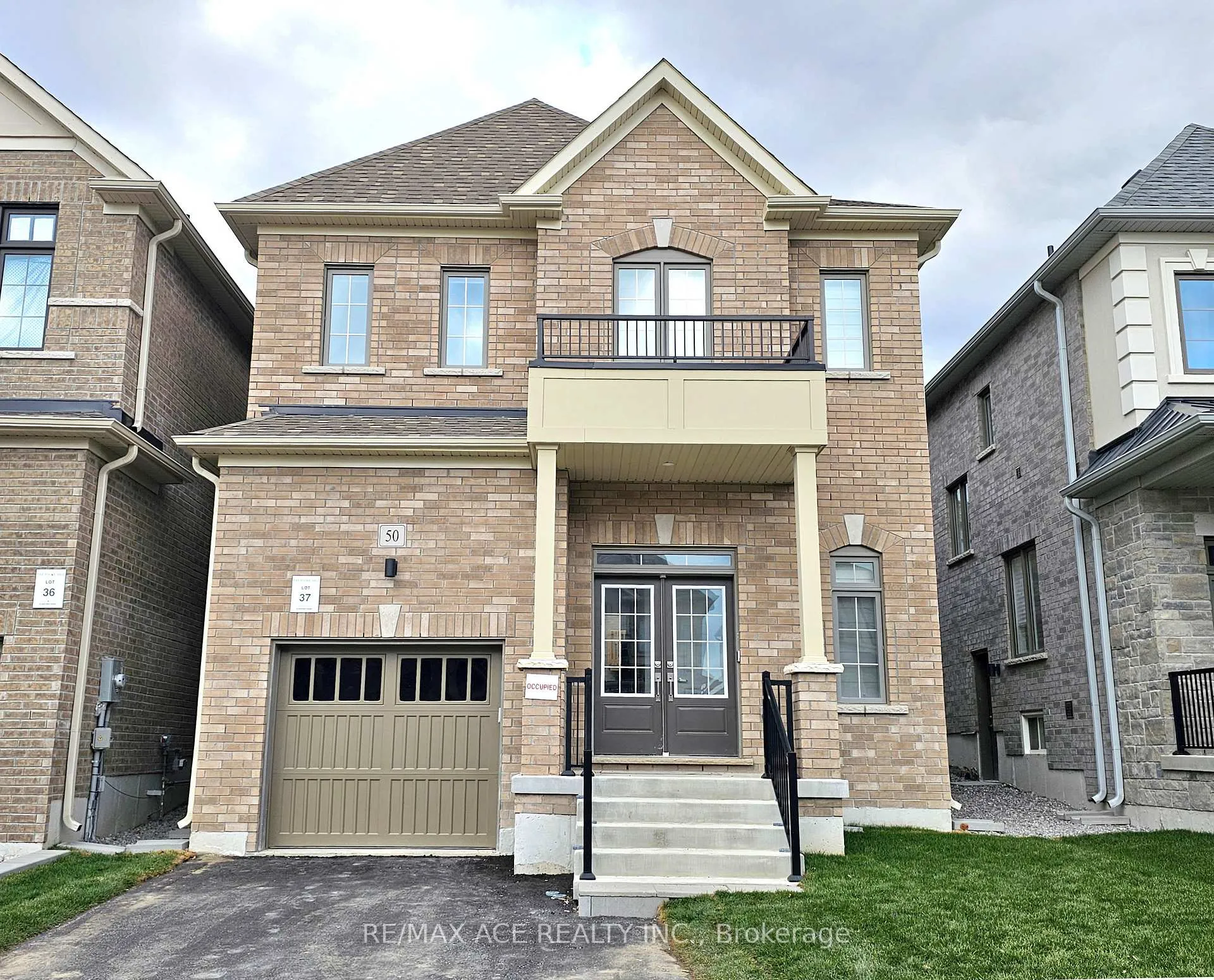Front of Unit Main, 50 Northrop Avenue