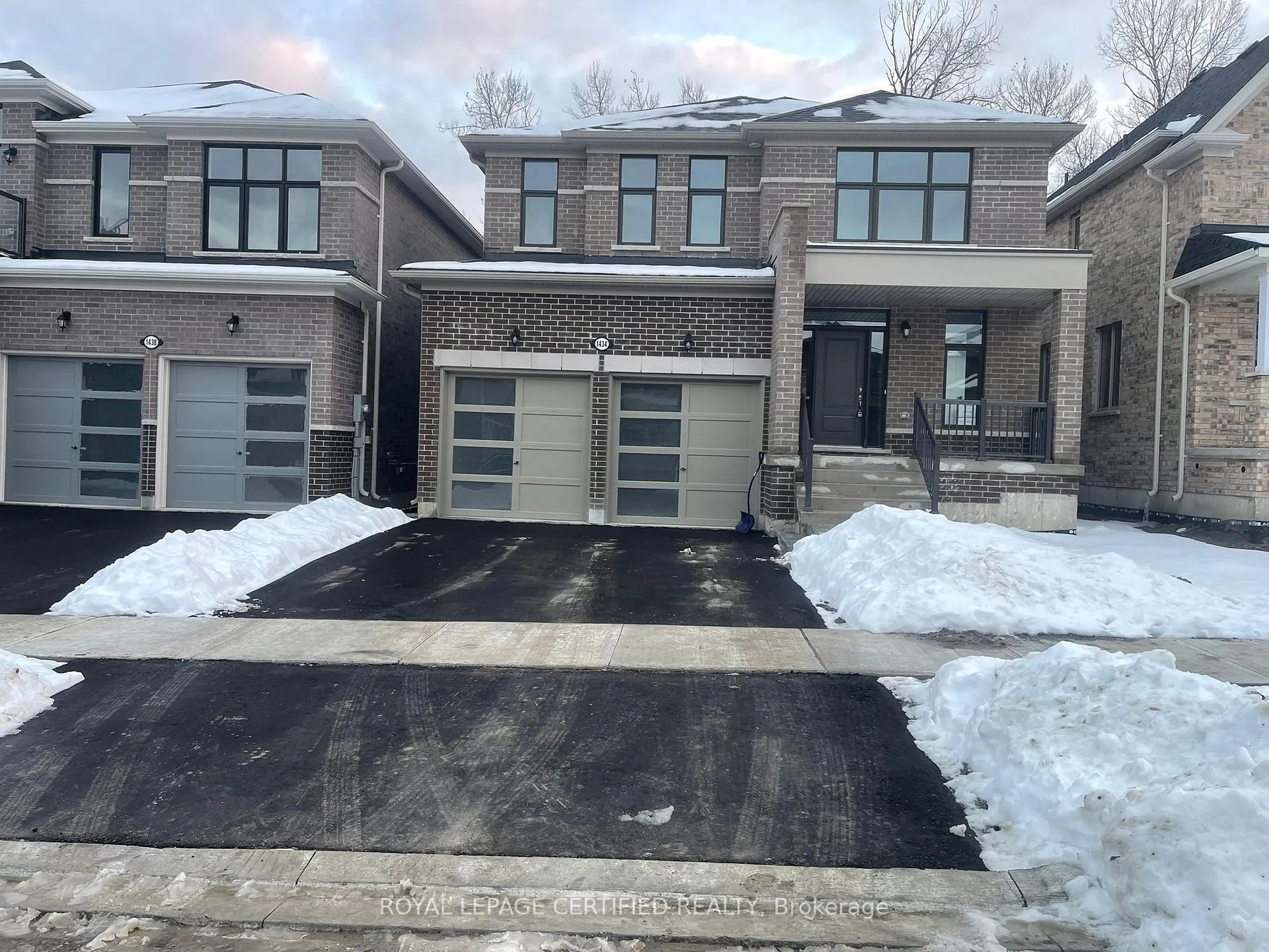 Photo 1 of 1434 Davis Loop, Innisfil, Lefroy — HOMEH