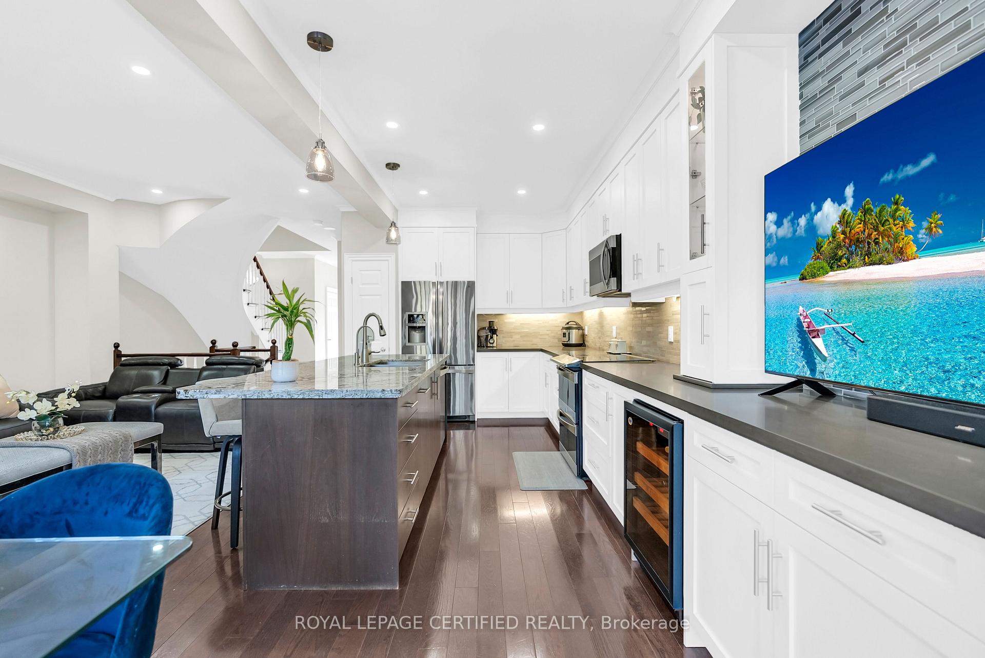 Photo 15 of 4093 Medland Drive, Burlington, Rose — HOMEH