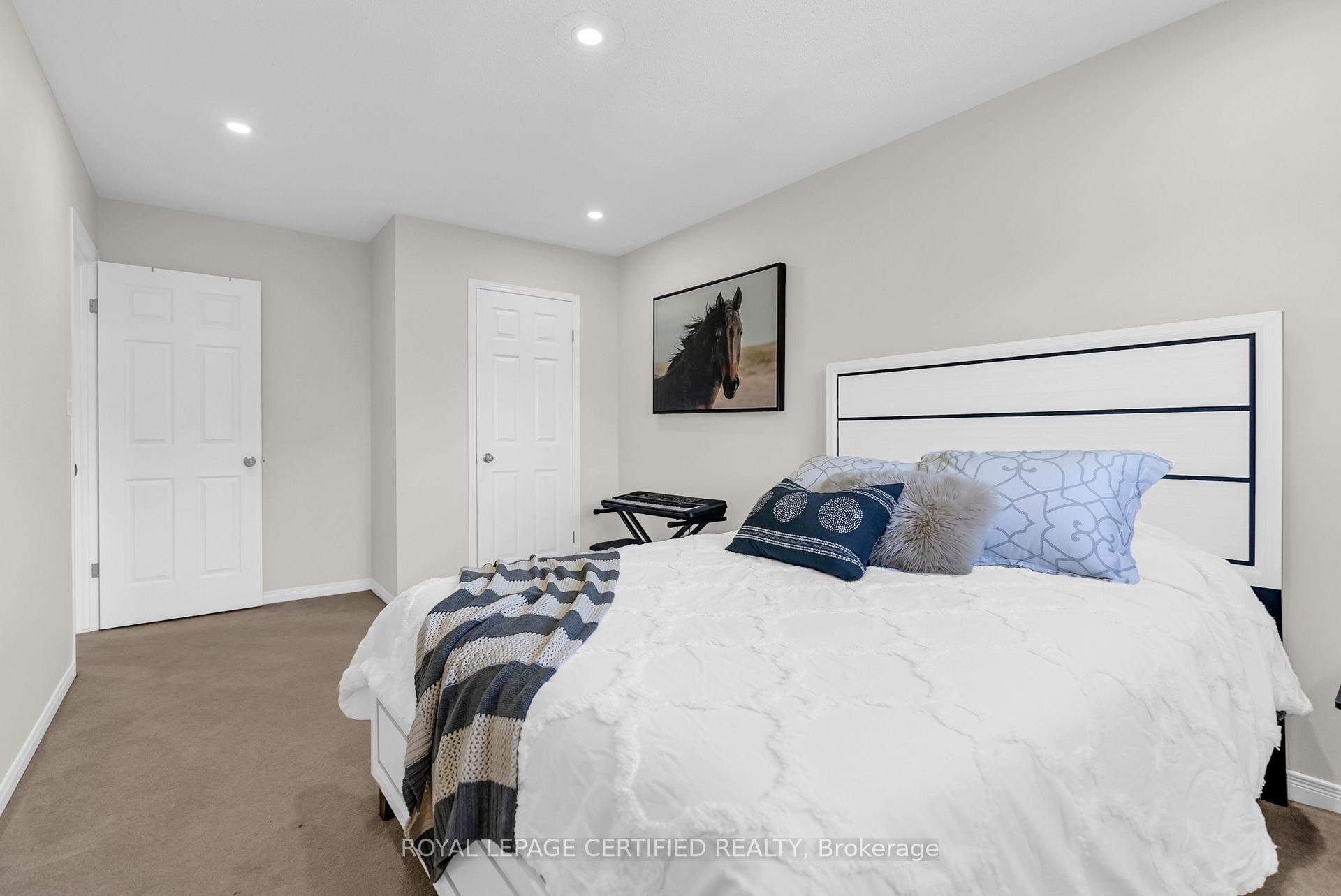 Photo 30 of 4093 Medland Drive, Burlington, Rose — HOMEH