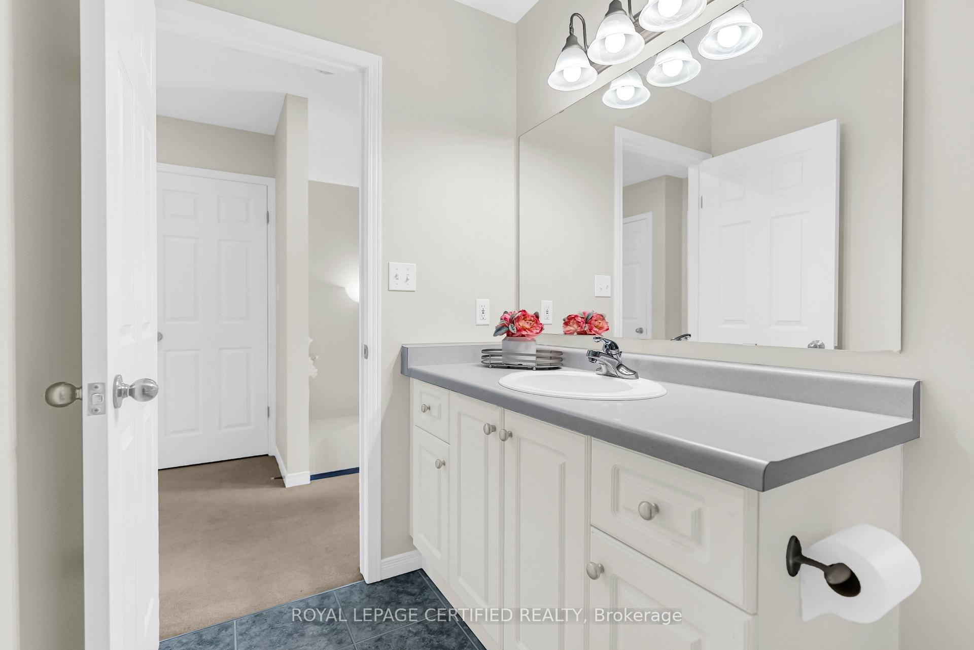 Photo 32 of 4093 Medland Drive, Burlington, Rose — HOMEH