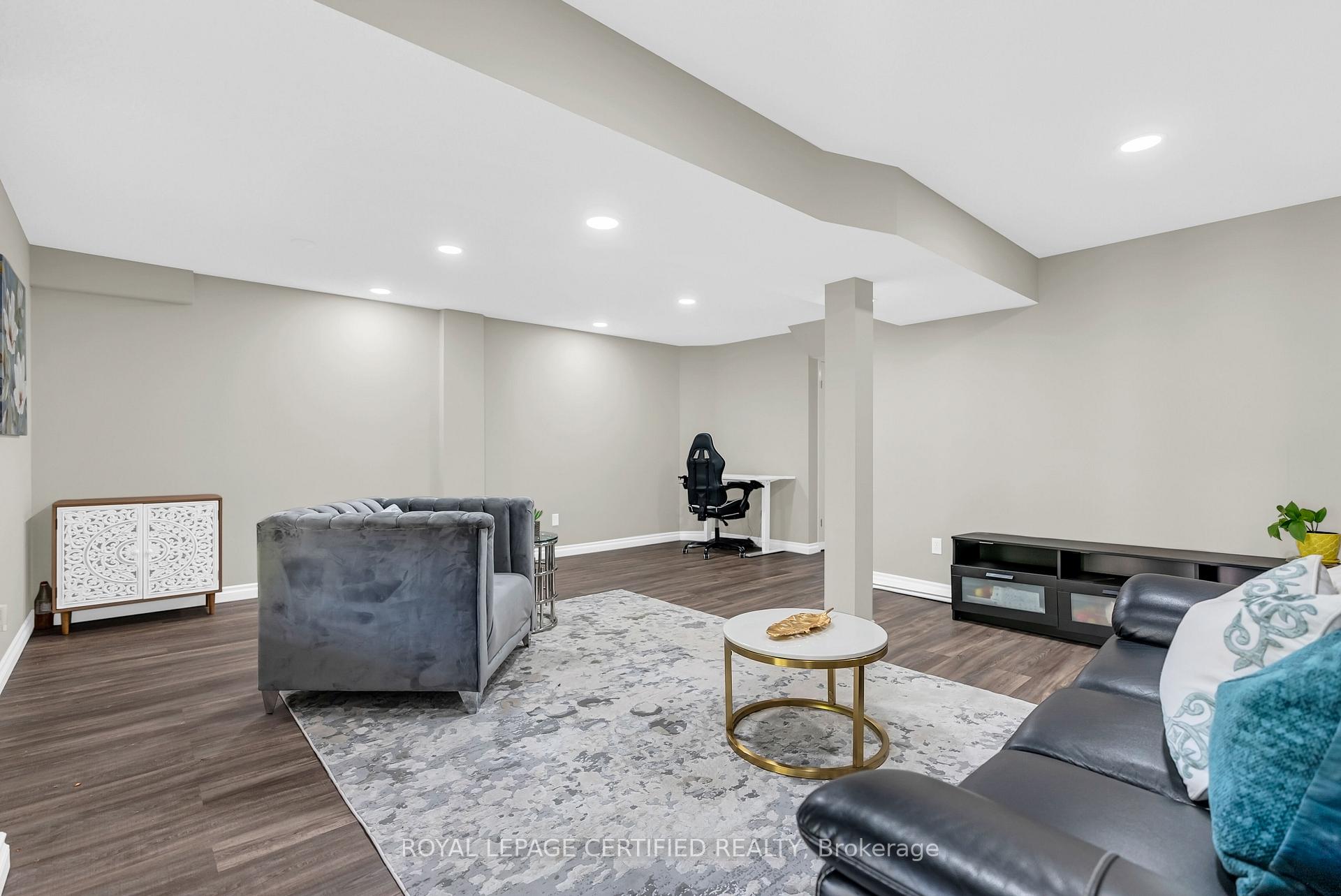 Photo 37 of 4093 Medland Drive, Burlington, Rose — HOMEH