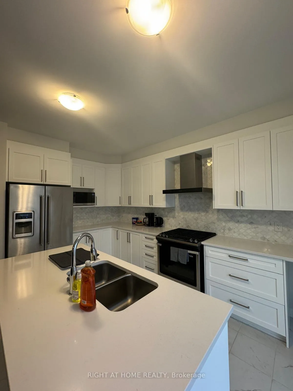 Photo 6 of 841 Cappamore Drive, Ottawa, Barrhaven - Half Moon Bay — HOMEH