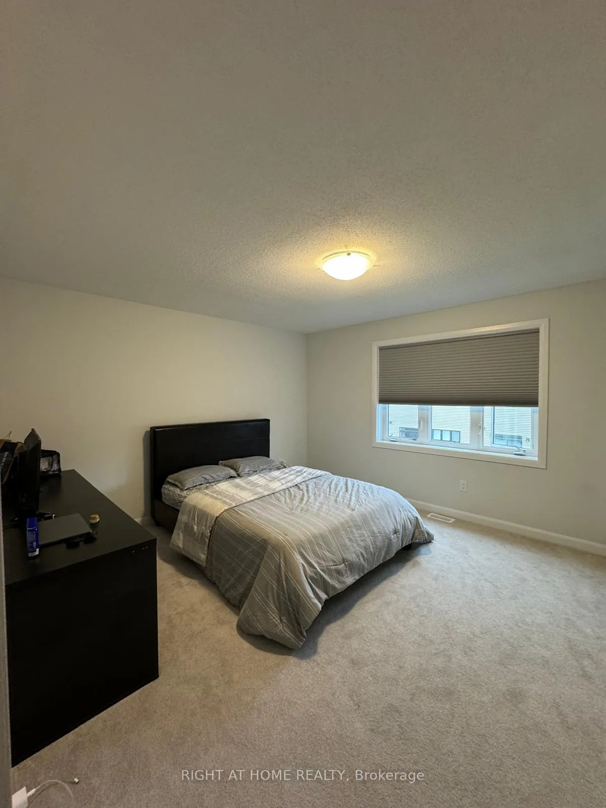 Photo 8 of 841 Cappamore Drive, Ottawa, Barrhaven - Half Moon Bay — HOMEH