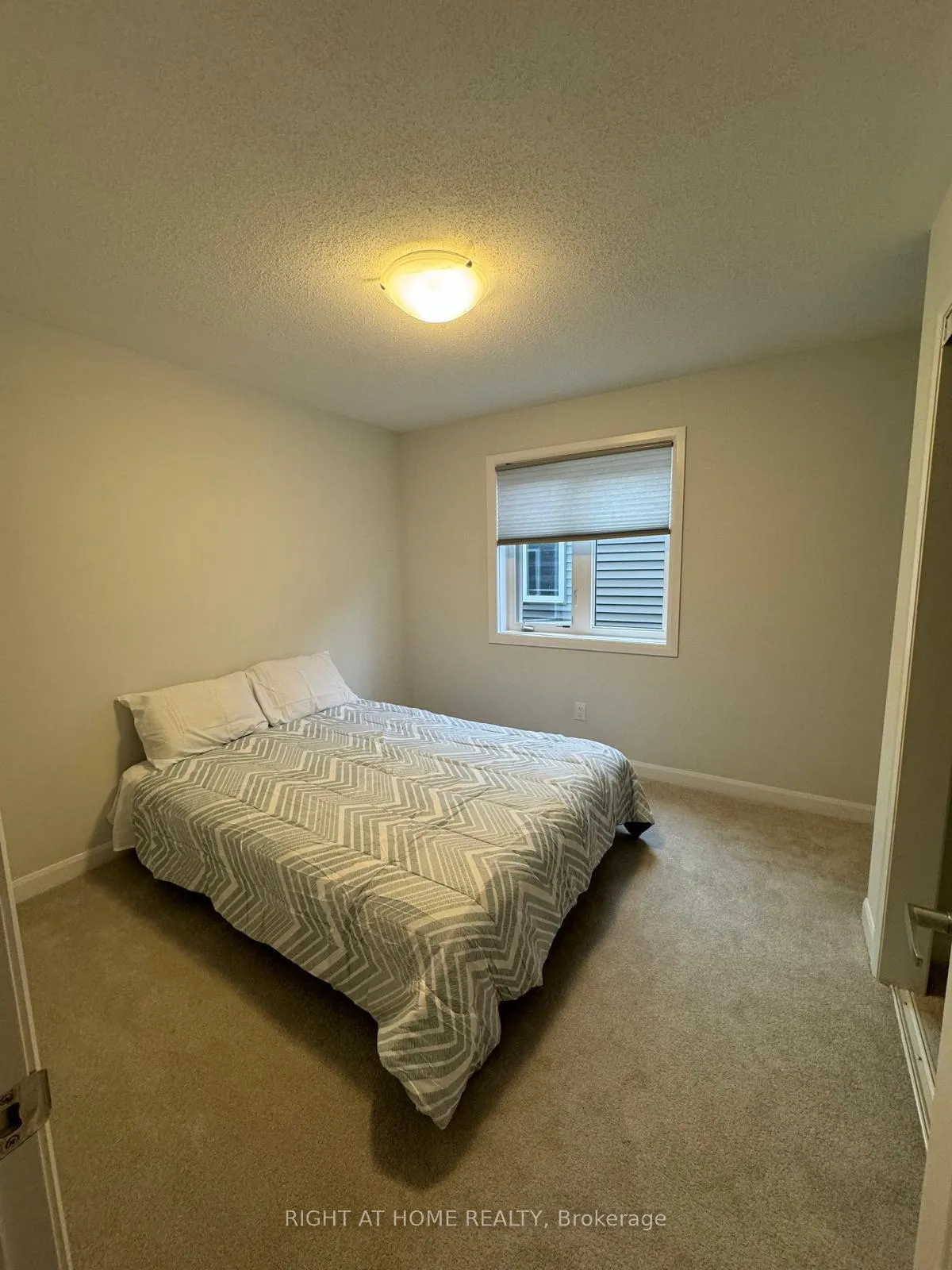 Photo 16 of 841 Cappamore Drive, Ottawa, Barrhaven - Half Moon Bay — HOMEH