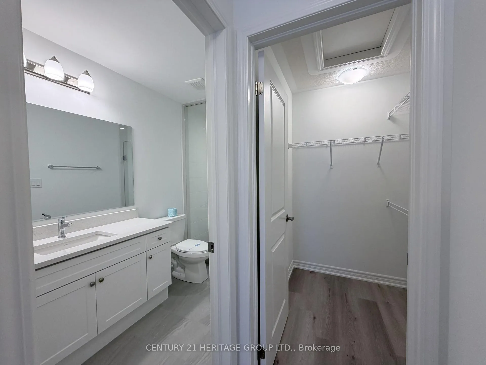 Photo 7 of 94 Vinewood Crescent, Barrie, Rural Barrie Southeast — HOMEH