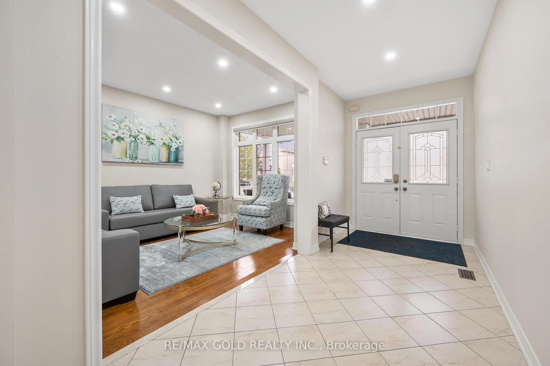 Photo 2 of 68 Lyndbrook Crescent, Brampton, Bram East — HOMEH