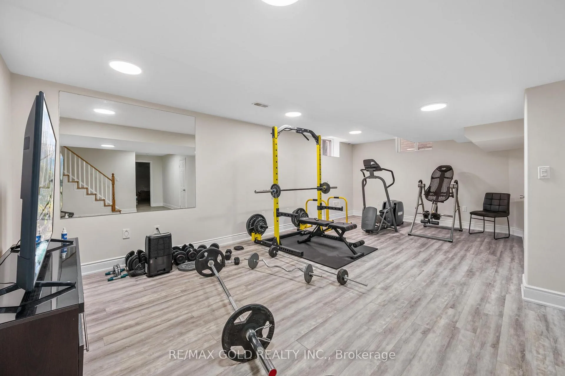 Photo 21 of 68 Lyndbrook Crescent, Brampton, Bram East — HOMEH