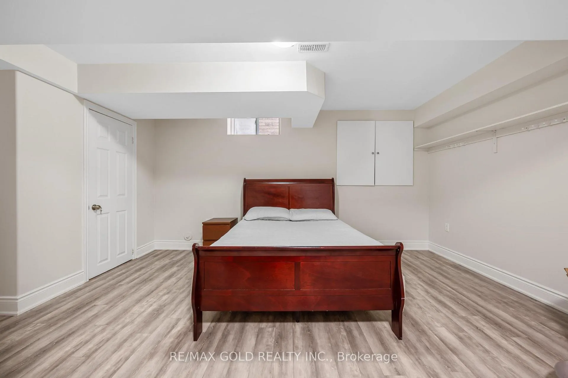 Photo 24 of 68 Lyndbrook Crescent, Brampton, Bram East — HOMEH