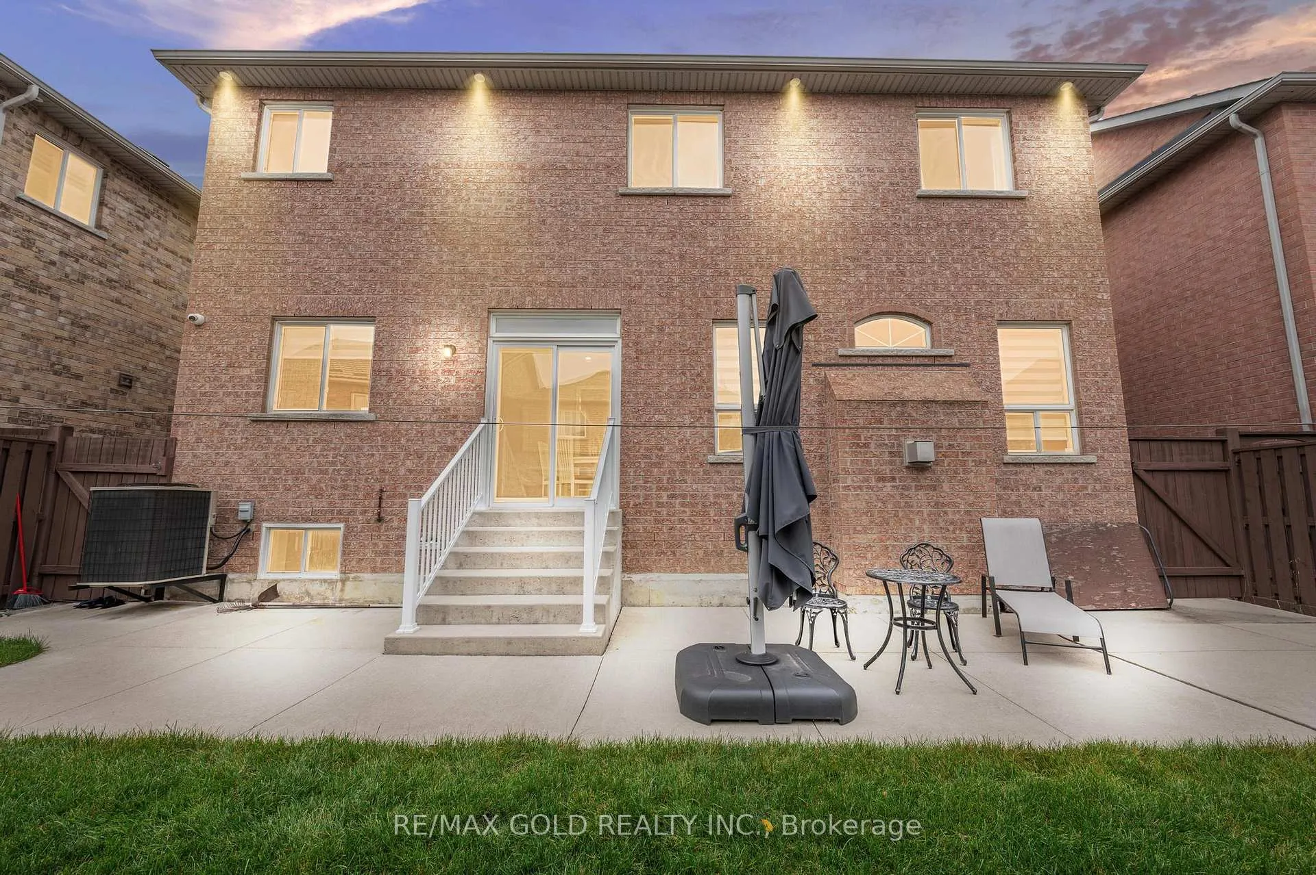 Photo 29 of 68 Lyndbrook Crescent, Brampton, Bram East — HOMEH
