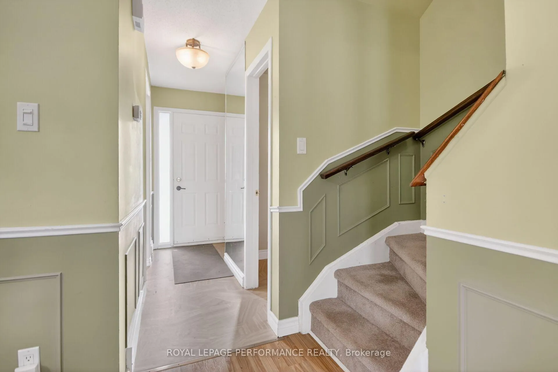 Photo 3 of 10C Fieldgate Drive, Ottawa, Barrhaven - Knollsbrook — HOMEH
