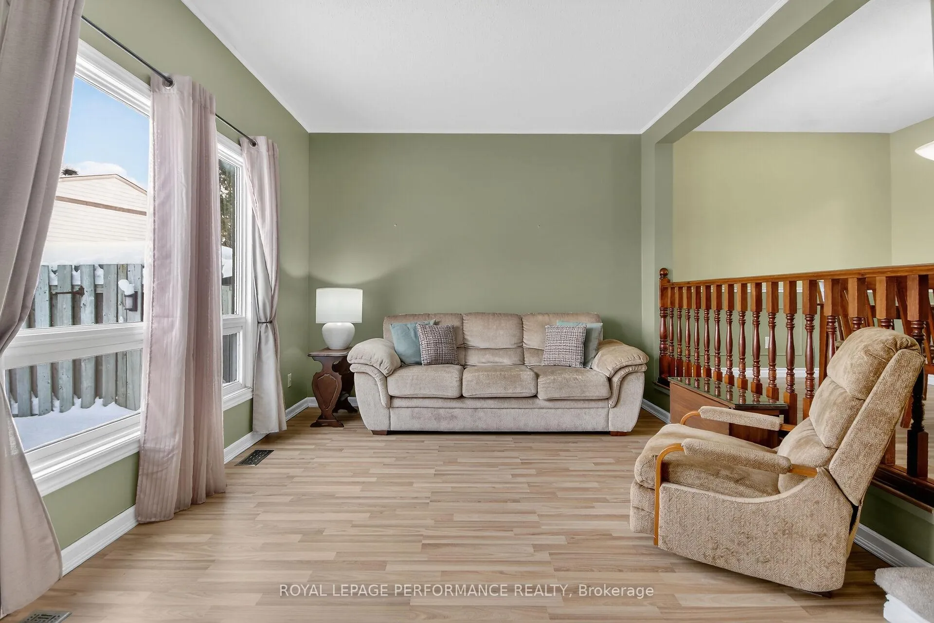 Photo 4 of 10C Fieldgate Drive, Ottawa, Barrhaven - Knollsbrook — HOMEH