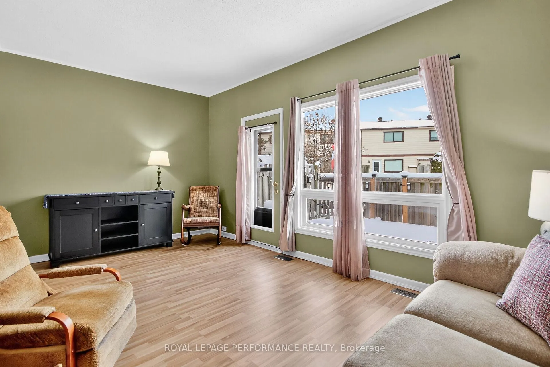 Photo 5 of 10C Fieldgate Drive, Ottawa, Barrhaven - Knollsbrook — HOMEH