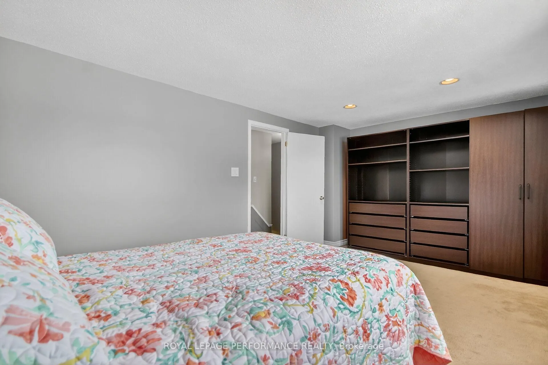 Photo 17 of 10C Fieldgate Drive, Ottawa, Barrhaven - Knollsbrook — HOMEH