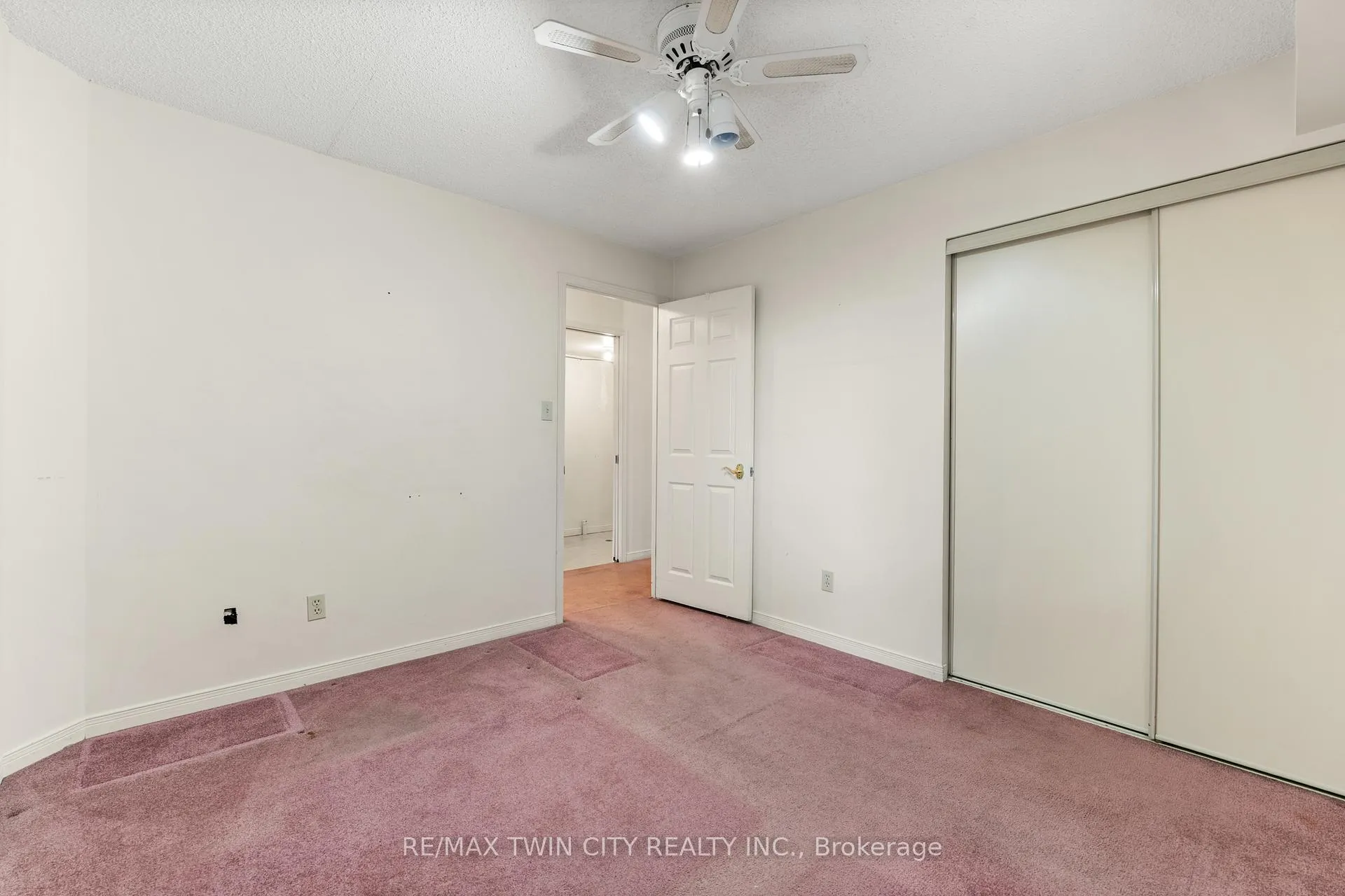 Photo 26 of Unit 404, 281 Bristol Street, Guelph, Junction/Onward Willow — HOMEH