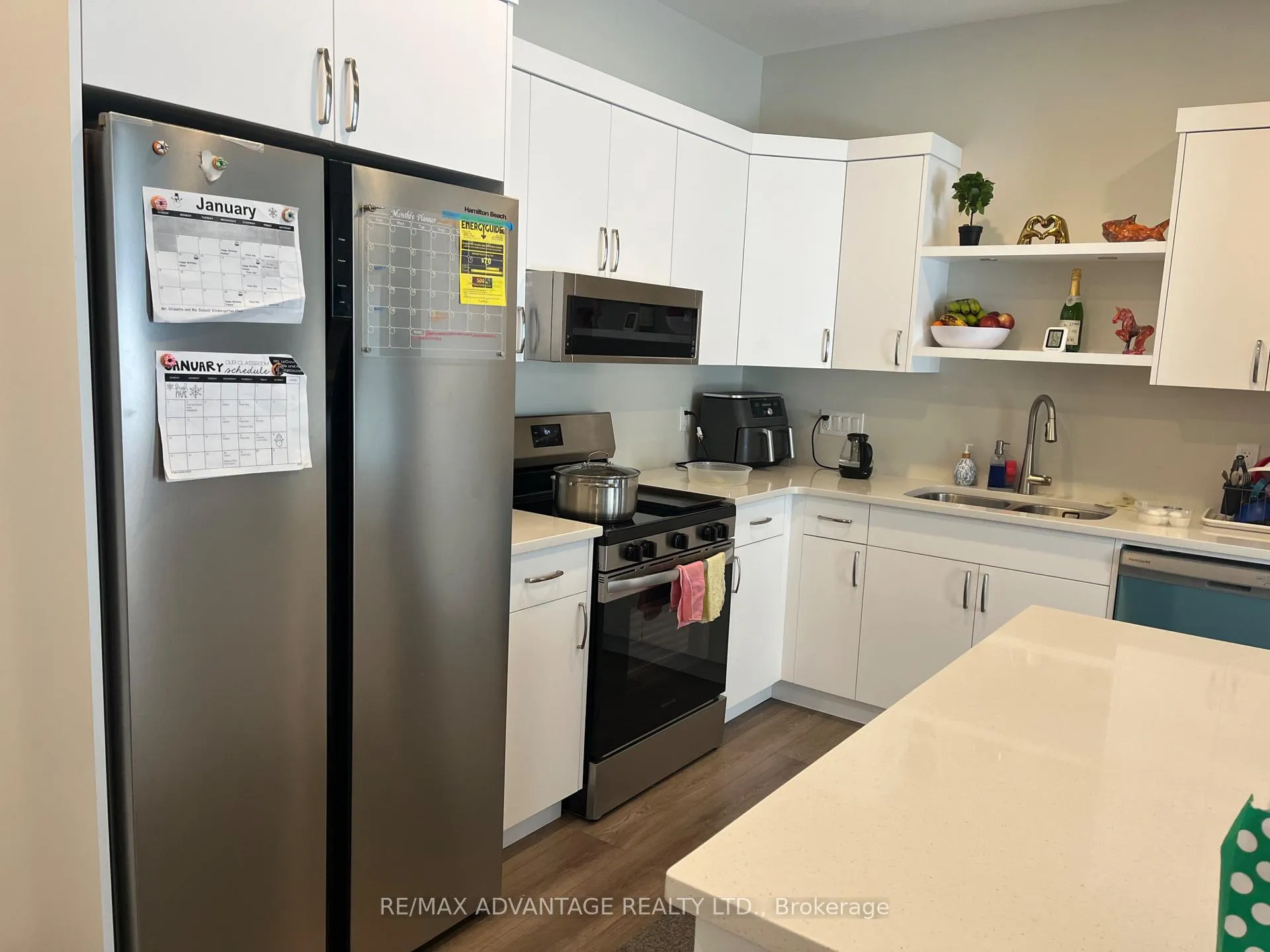 Photo 4 of 107 Cortland Terrace, St. Thomas — HOMEH