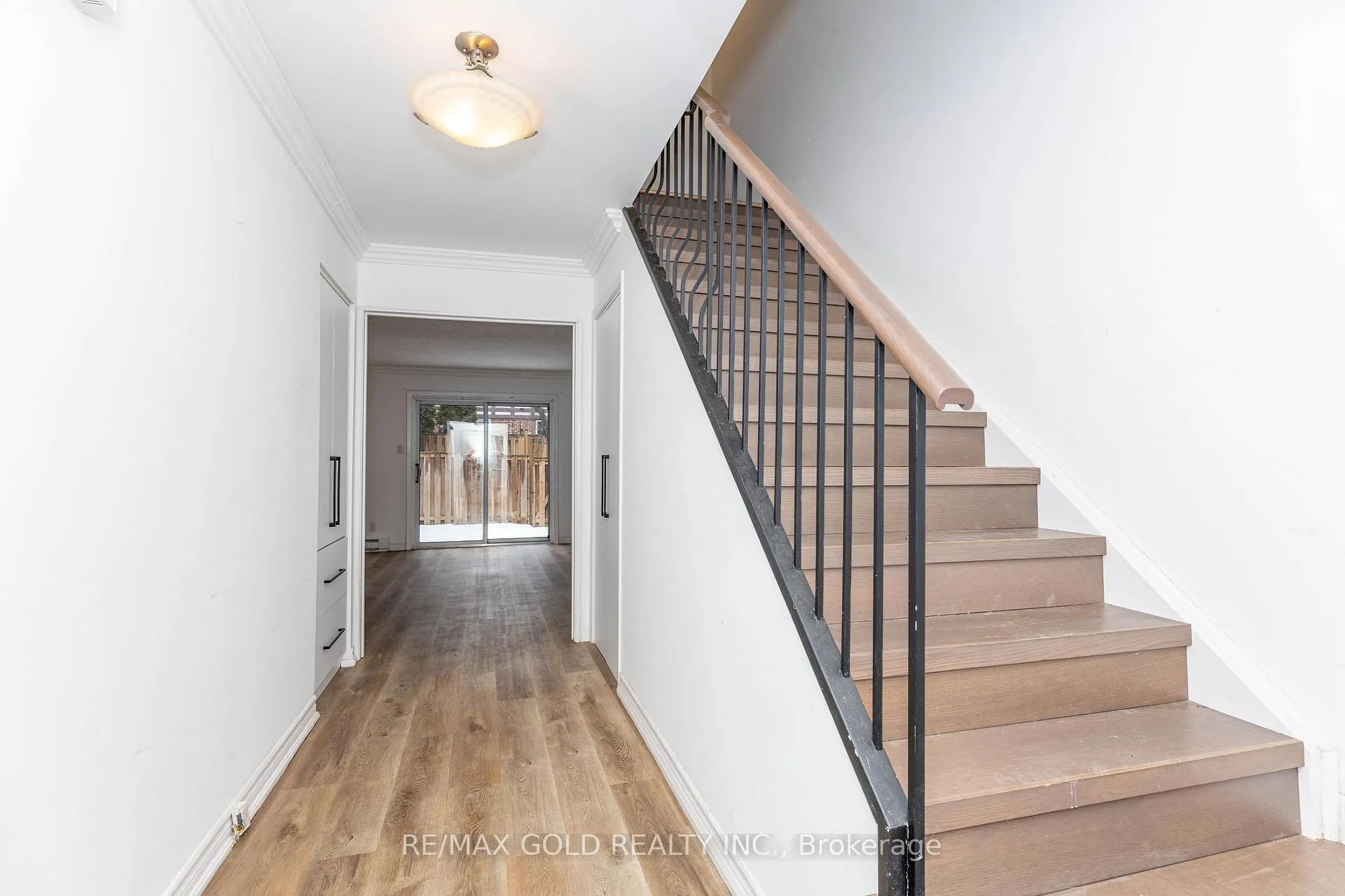 Photo 6 of 20 Harper Way, Markham, Aileen-Willowbrook — HOMEH