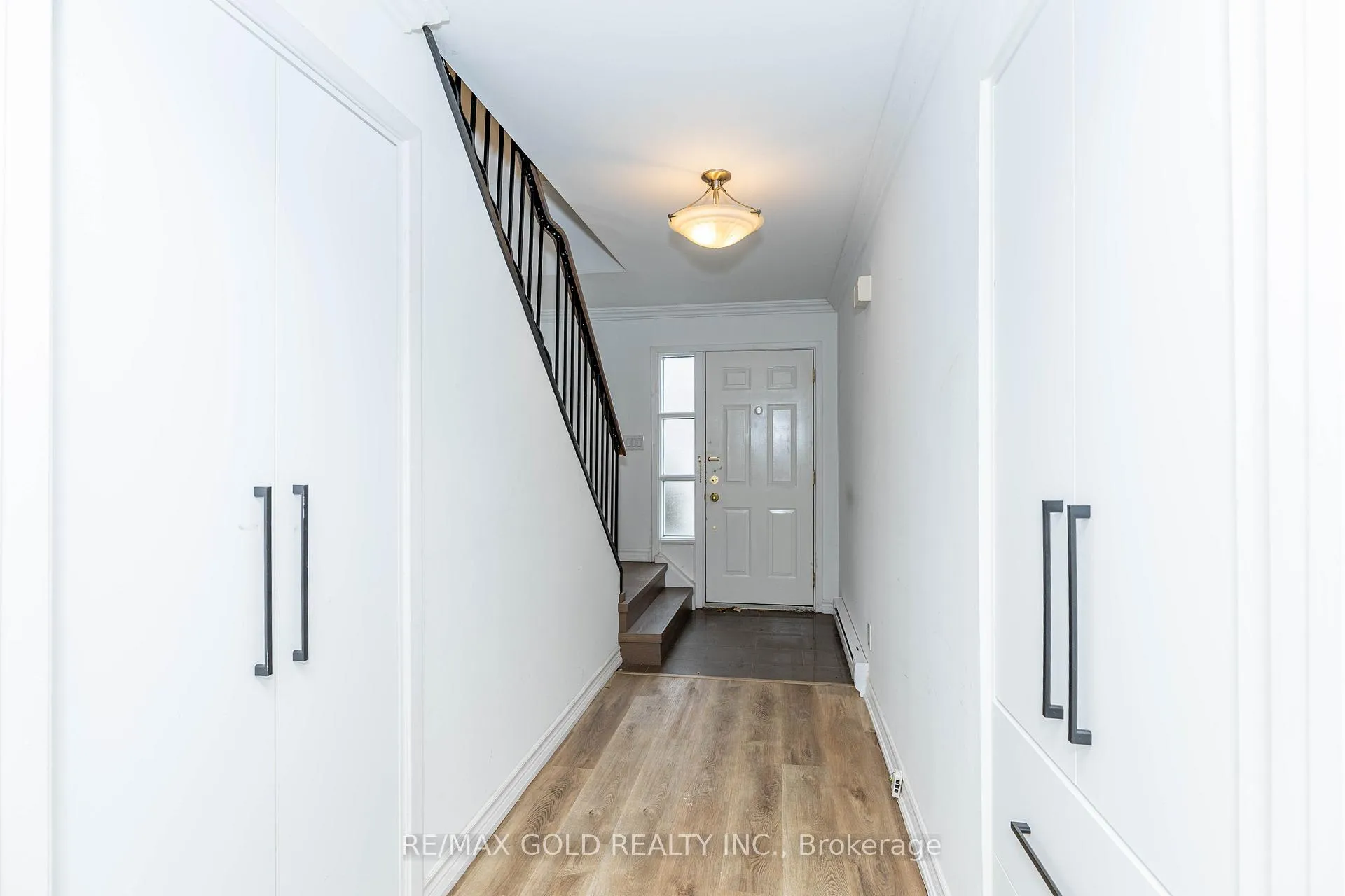 Photo 7 of 20 Harper Way, Markham, Aileen-Willowbrook — HOMEH