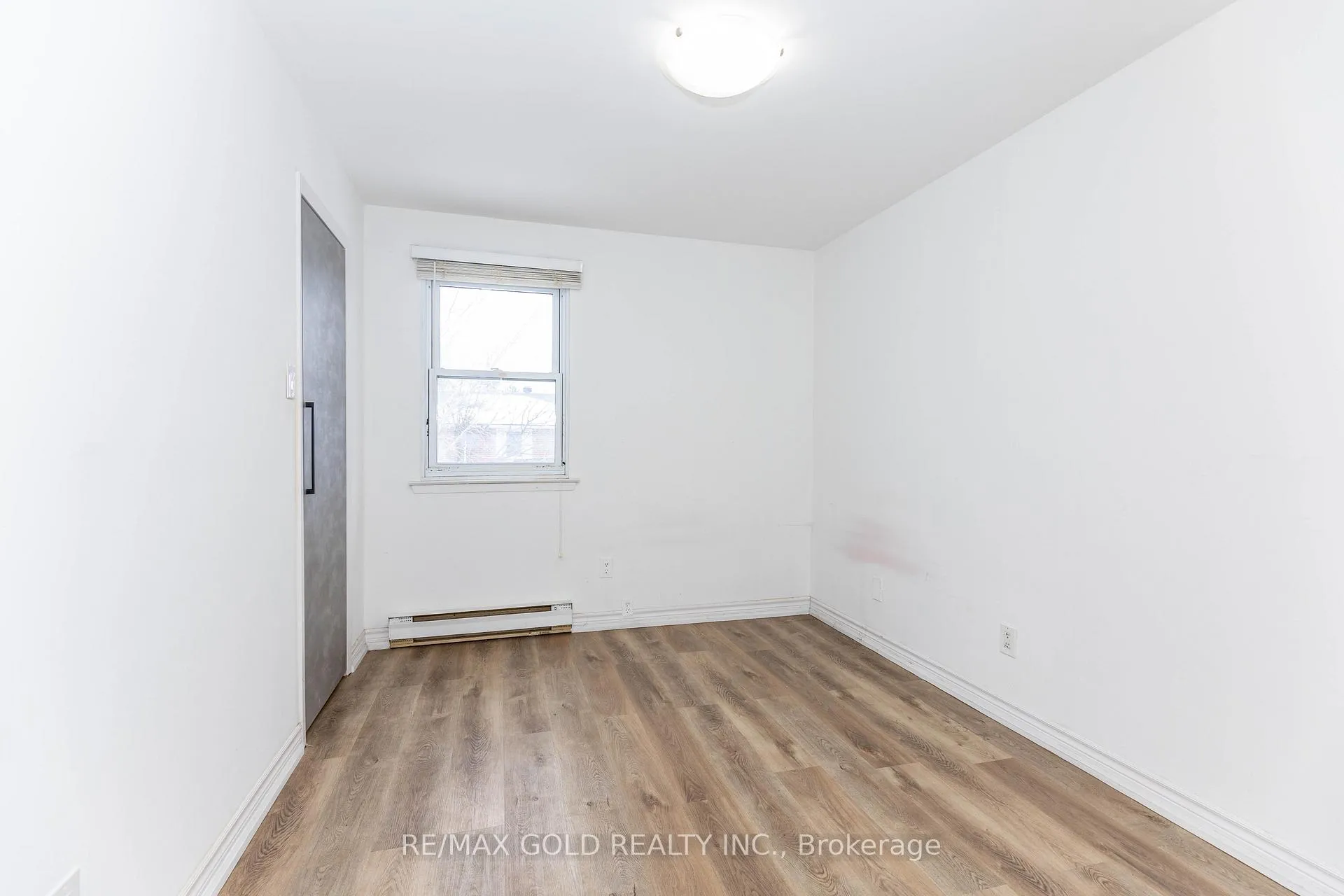 Photo 21 of 20 Harper Way, Markham, Aileen-Willowbrook — HOMEH