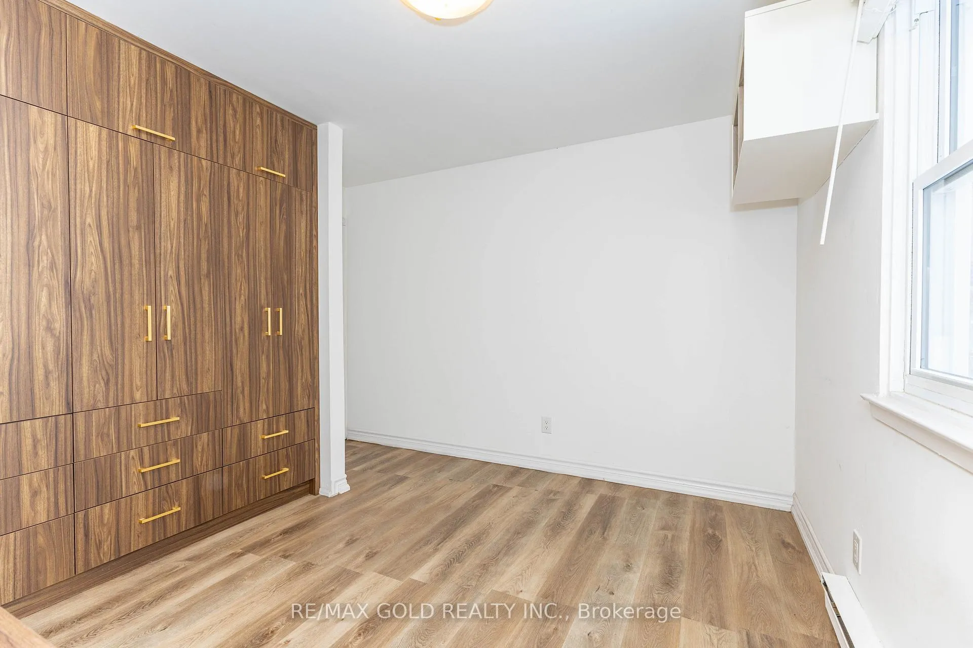 Photo 24 of 20 Harper Way, Markham, Aileen-Willowbrook — HOMEH