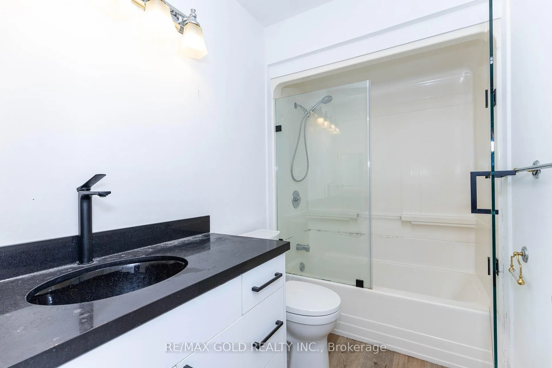 Photo 26 of 20 Harper Way, Markham, Aileen-Willowbrook — HOMEH