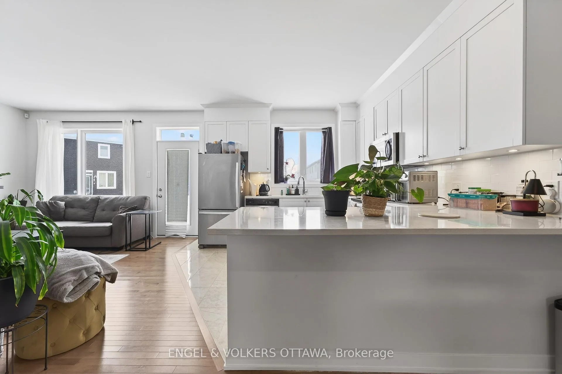 Photo 10 of 2017 Elevation Road, Ottawa, Barrhaven - Half Moon Bay — HOMEH