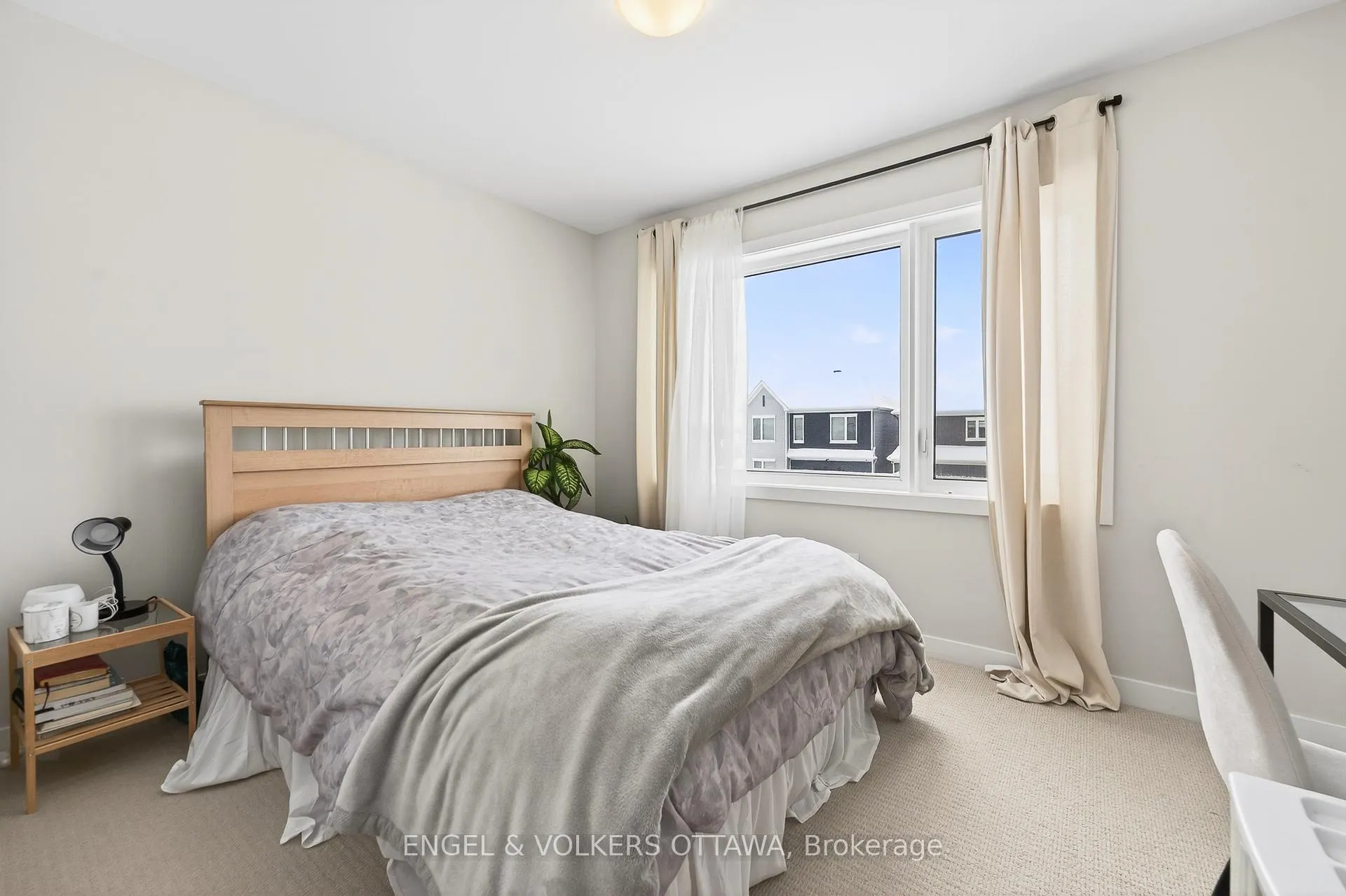 Photo 23 of 2017 Elevation Road, Ottawa, Barrhaven - Half Moon Bay — HOMEH