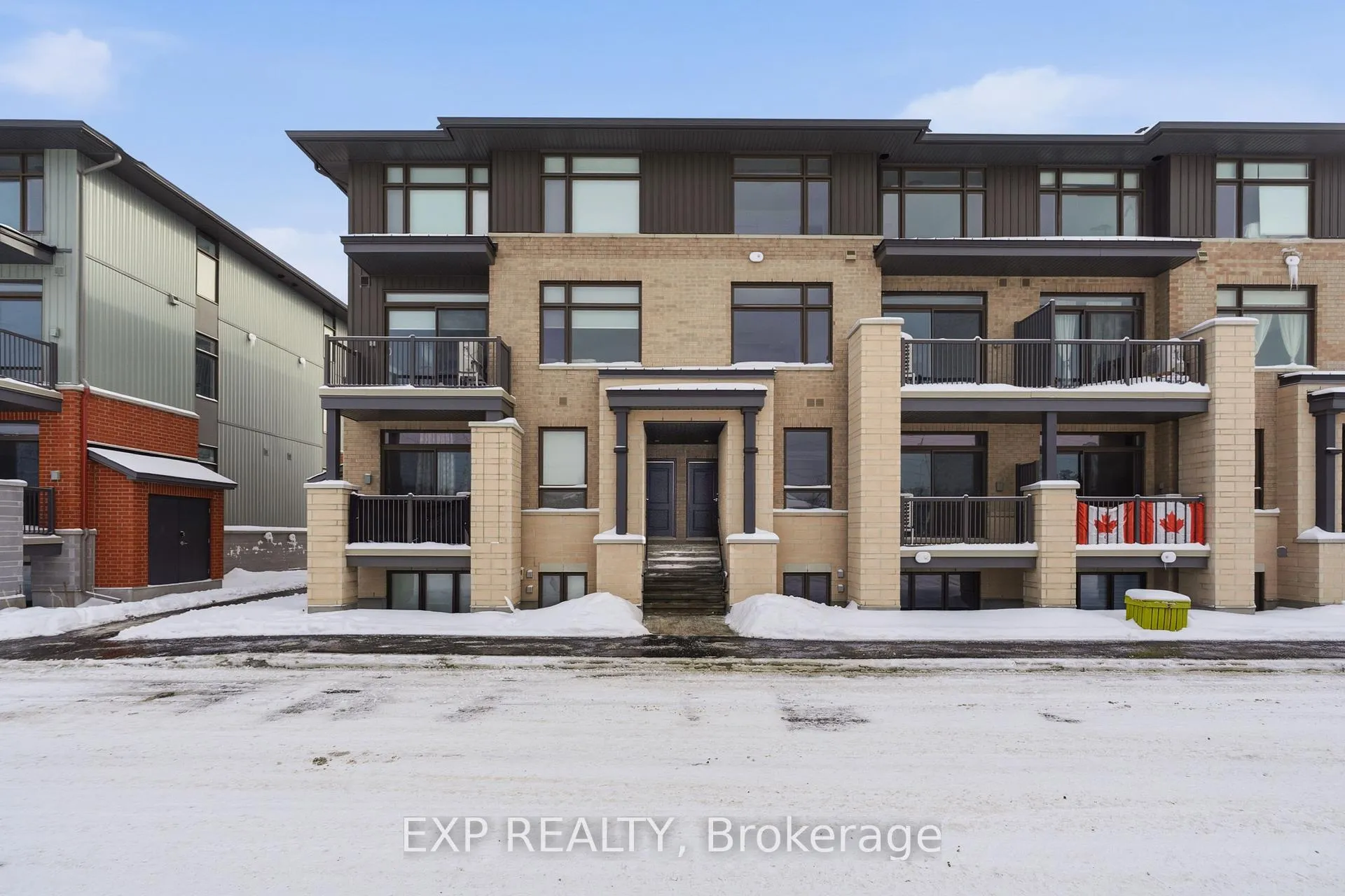 Photo 1 of 1007 Silhouette Private, Ottawa, Barrhaven - Cedargrove/Fraserdale — HOMEH