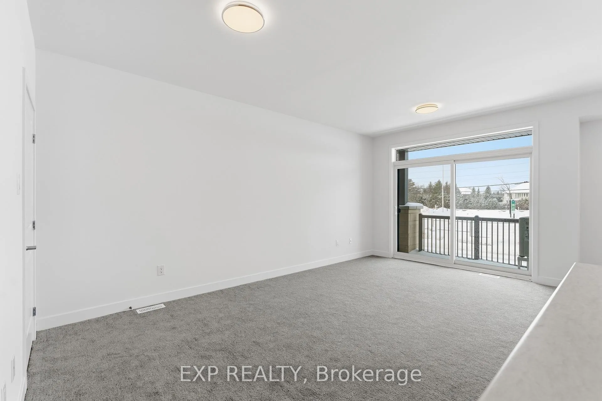 Photo 9 of 1007 Silhouette Private, Ottawa, Barrhaven - Cedargrove/Fraserdale — HOMEH