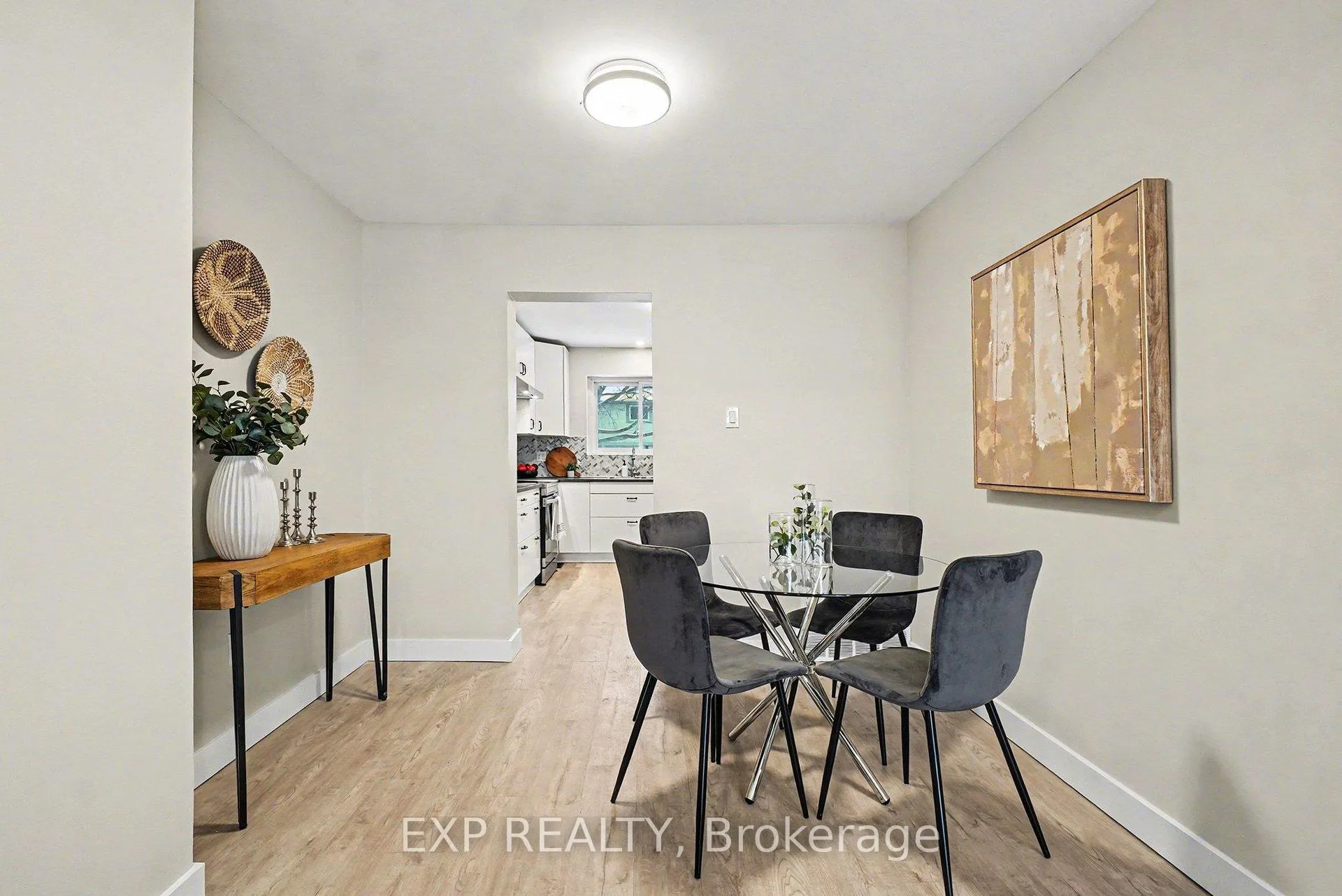 Photo 9 of Unit 61, 2336 Orient Park Drive, Ottawa, Blackburn Hamlet (South) — HOMEH