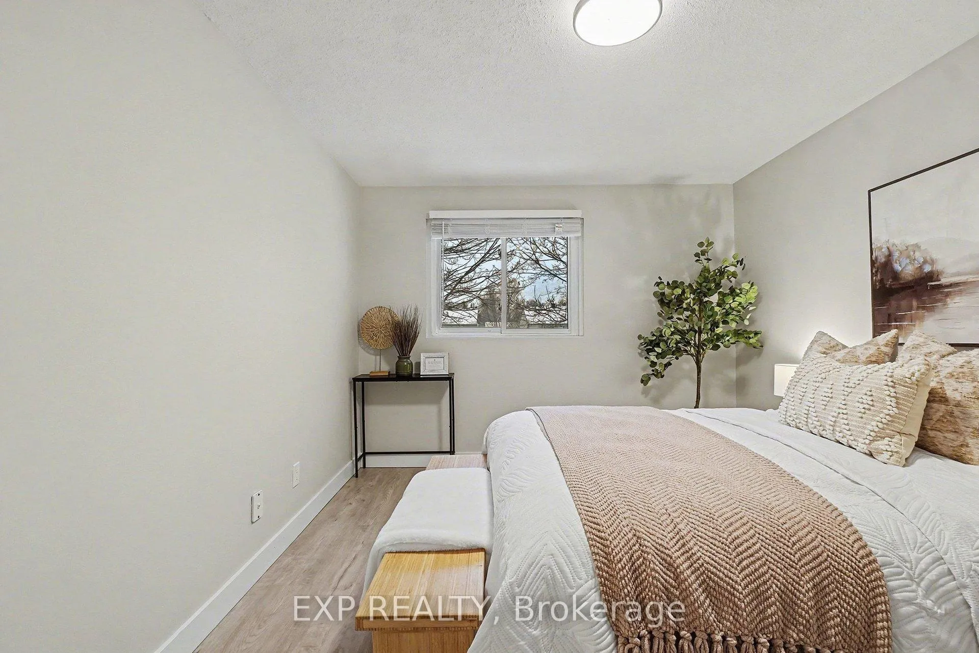 Photo 19 of Unit 61, 2336 Orient Park Drive, Ottawa, Blackburn Hamlet (South) — HOMEH