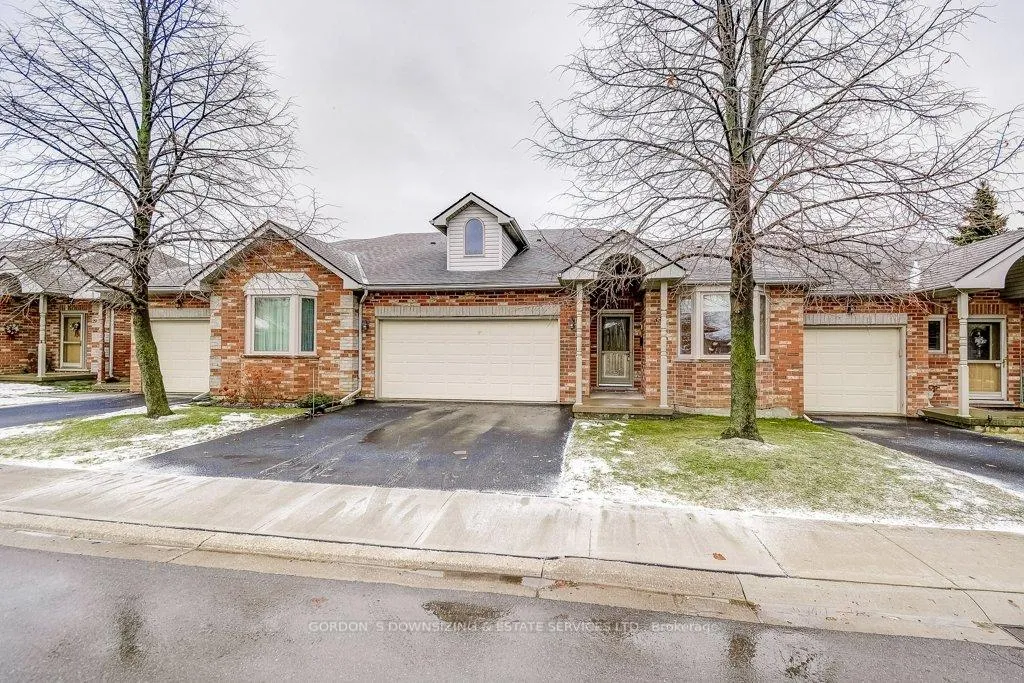 Photo 1 of 33 Critzia Drive, Hamilton, Twenty Place — HOMEH