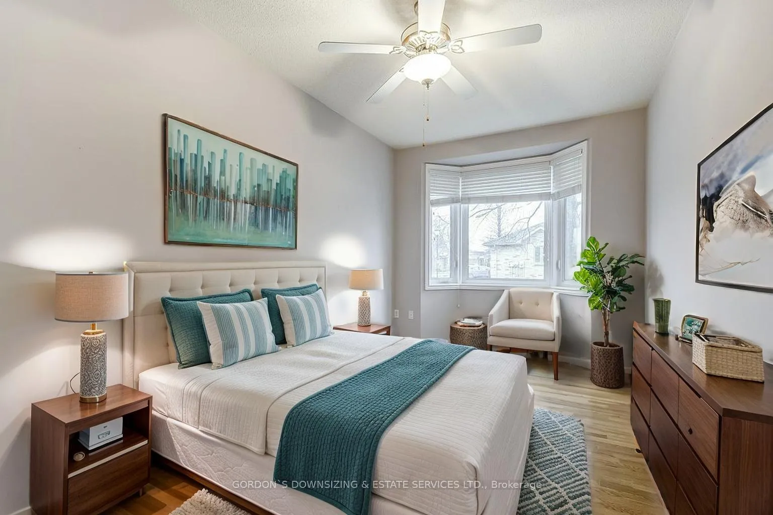 Photo 6 of 33 Critzia Drive, Hamilton, Twenty Place — HOMEH