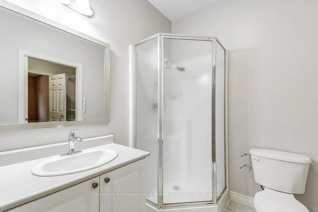Photo 34 of 33 Critzia Drive, Hamilton, Twenty Place — HOMEH
