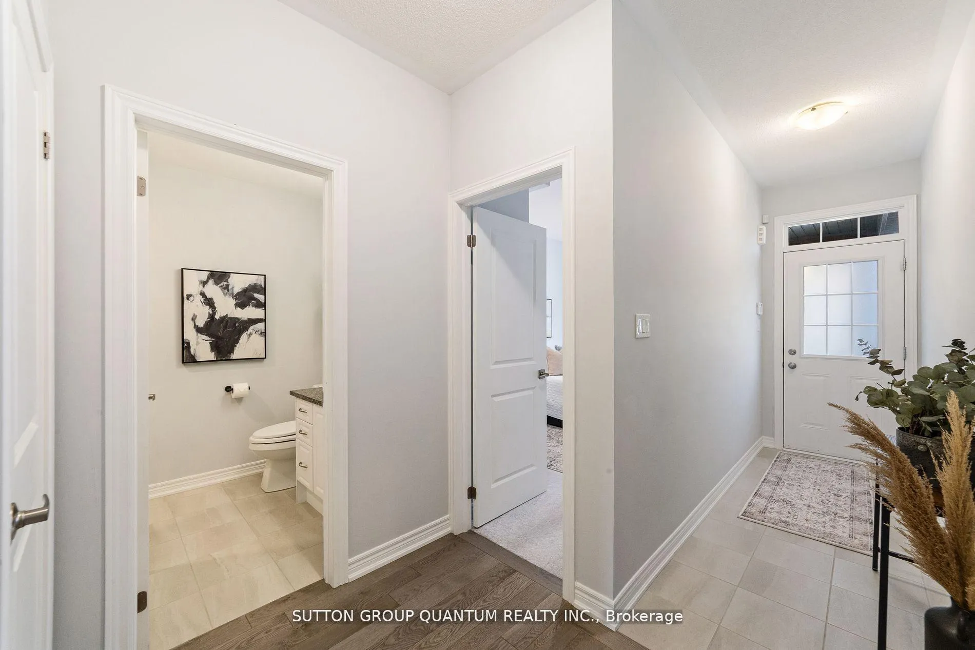 Photo 5 of 36 Bluestone Crescent, Brampton, Sandringham-Wellington — HOMEH