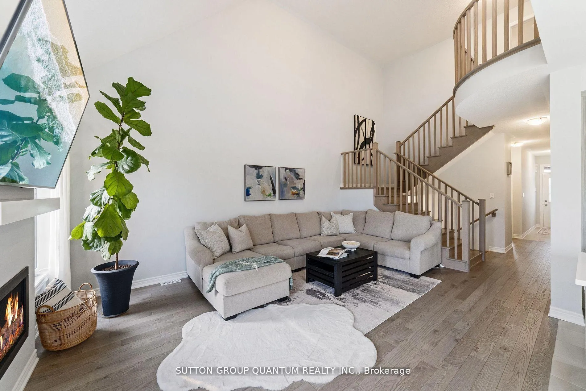 Photo 11 of 36 Bluestone Crescent, Brampton, Sandringham-Wellington — HOMEH