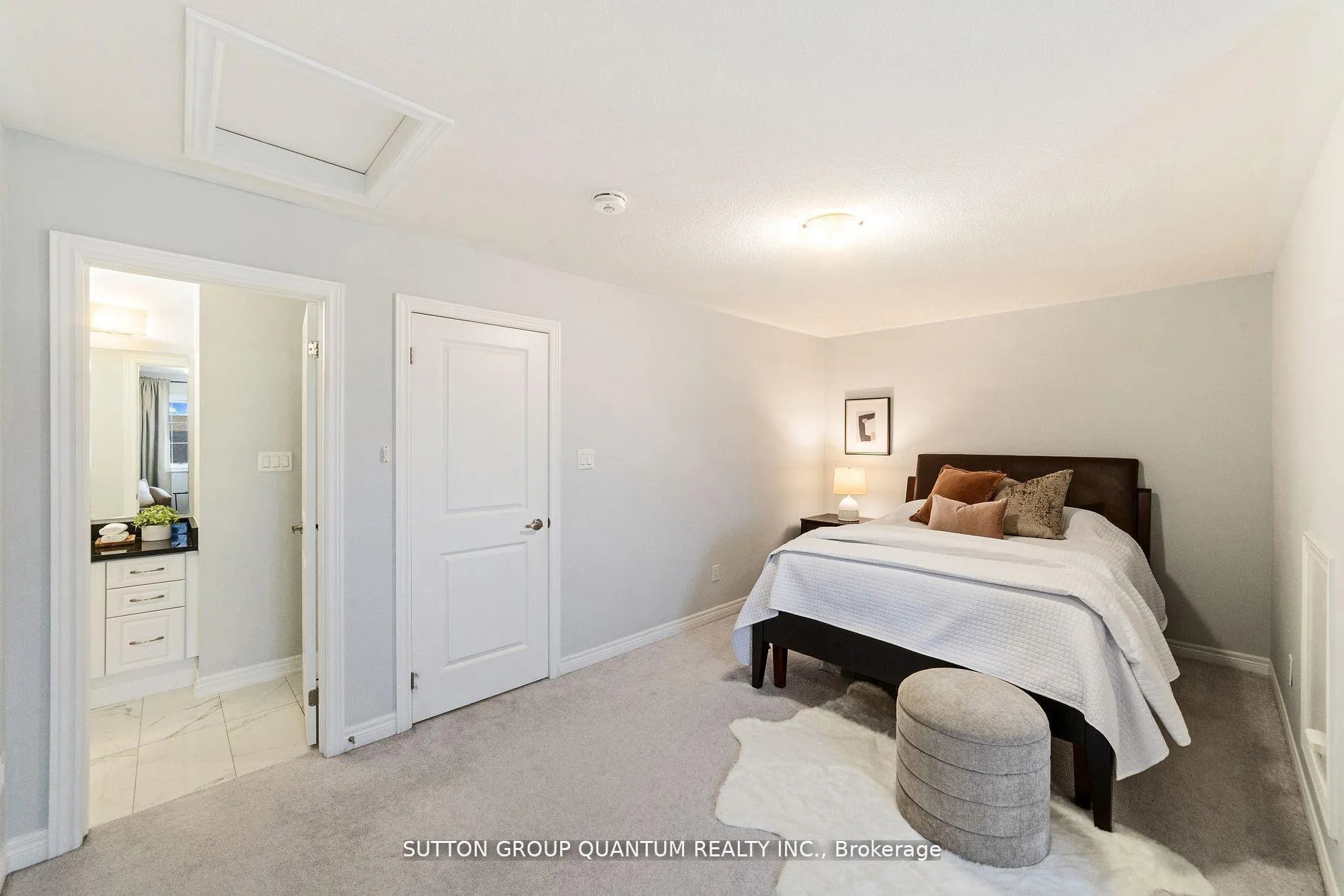 Photo 17 of 36 Bluestone Crescent, Brampton, Sandringham-Wellington — HOMEH