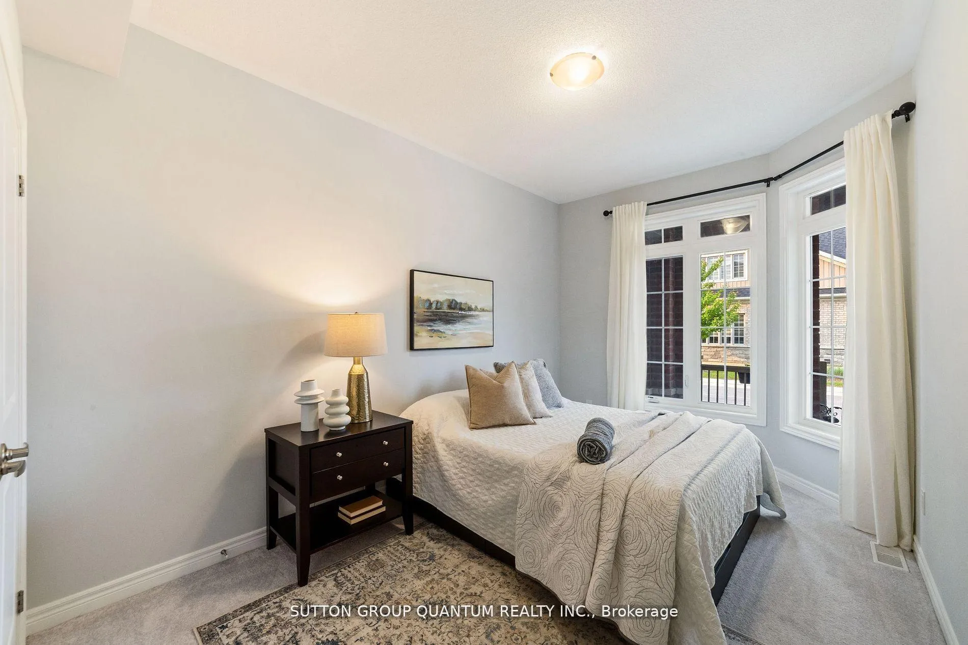 Photo 20 of 36 Bluestone Crescent, Brampton, Sandringham-Wellington — HOMEH