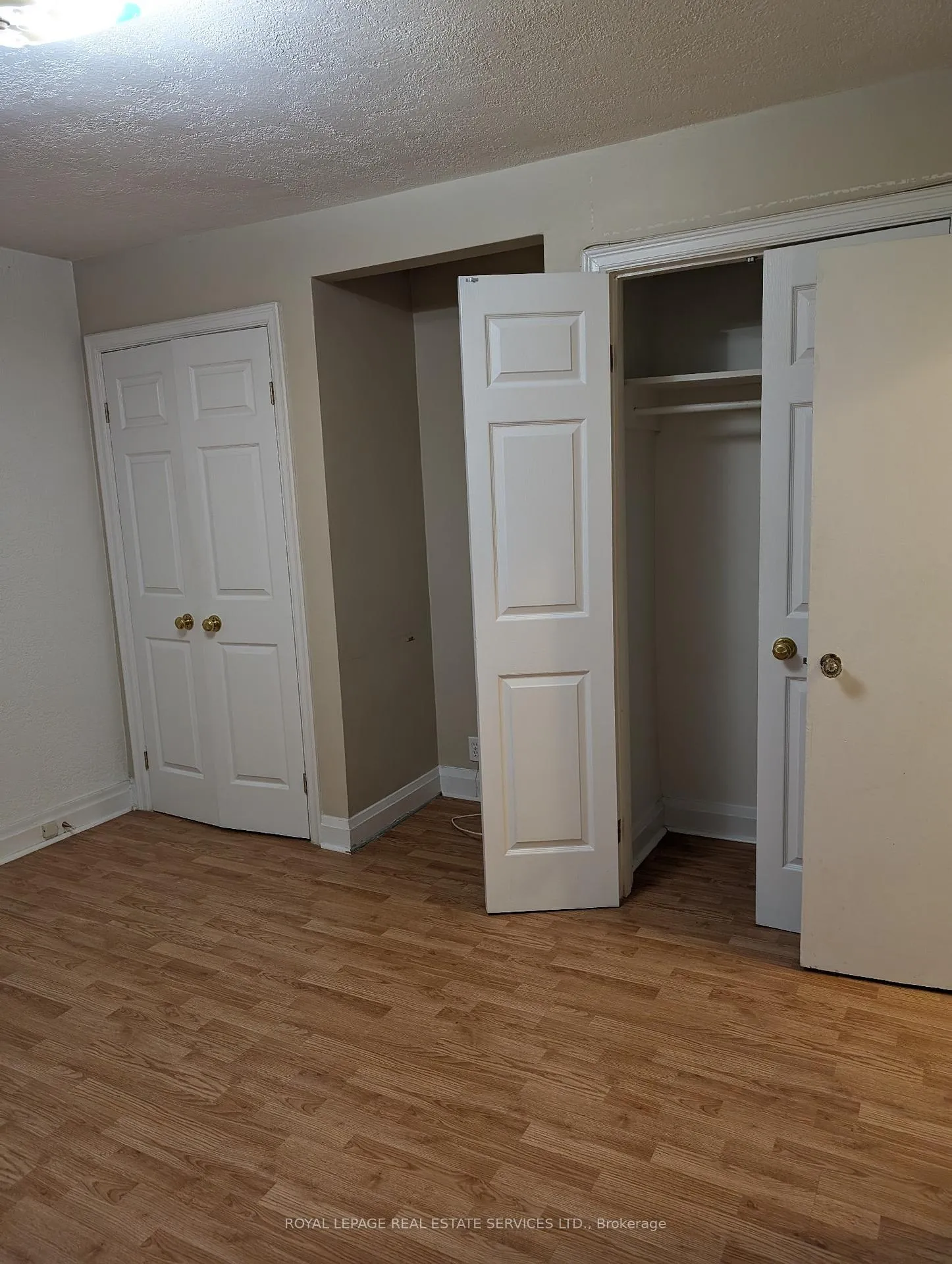 Photo 3 of 10 Rockwood Place, Hamilton, Durand — HOMEH