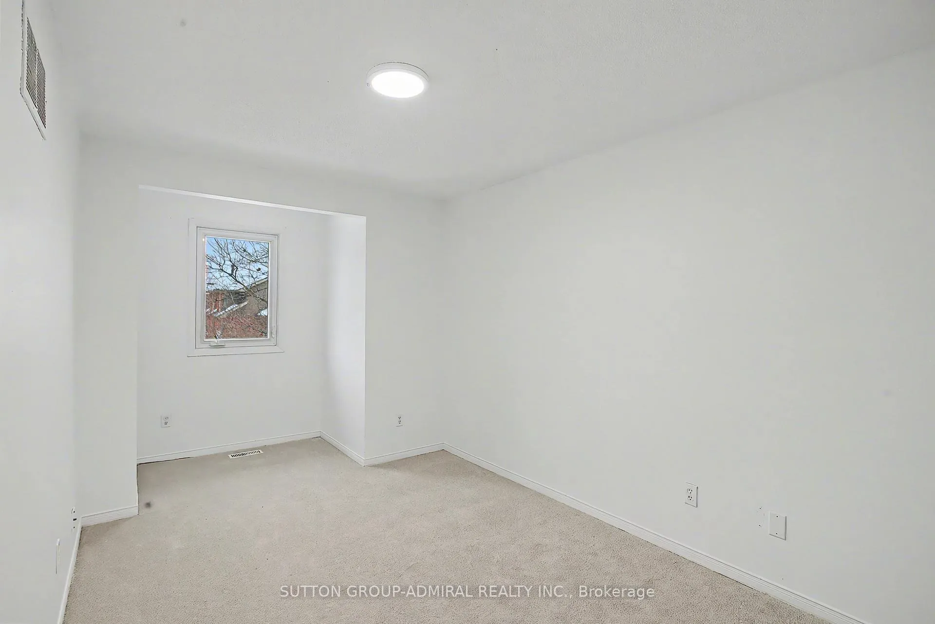 Photo 18 of 76 Beaumont Place, Vaughan, Uplands — HOMEH
